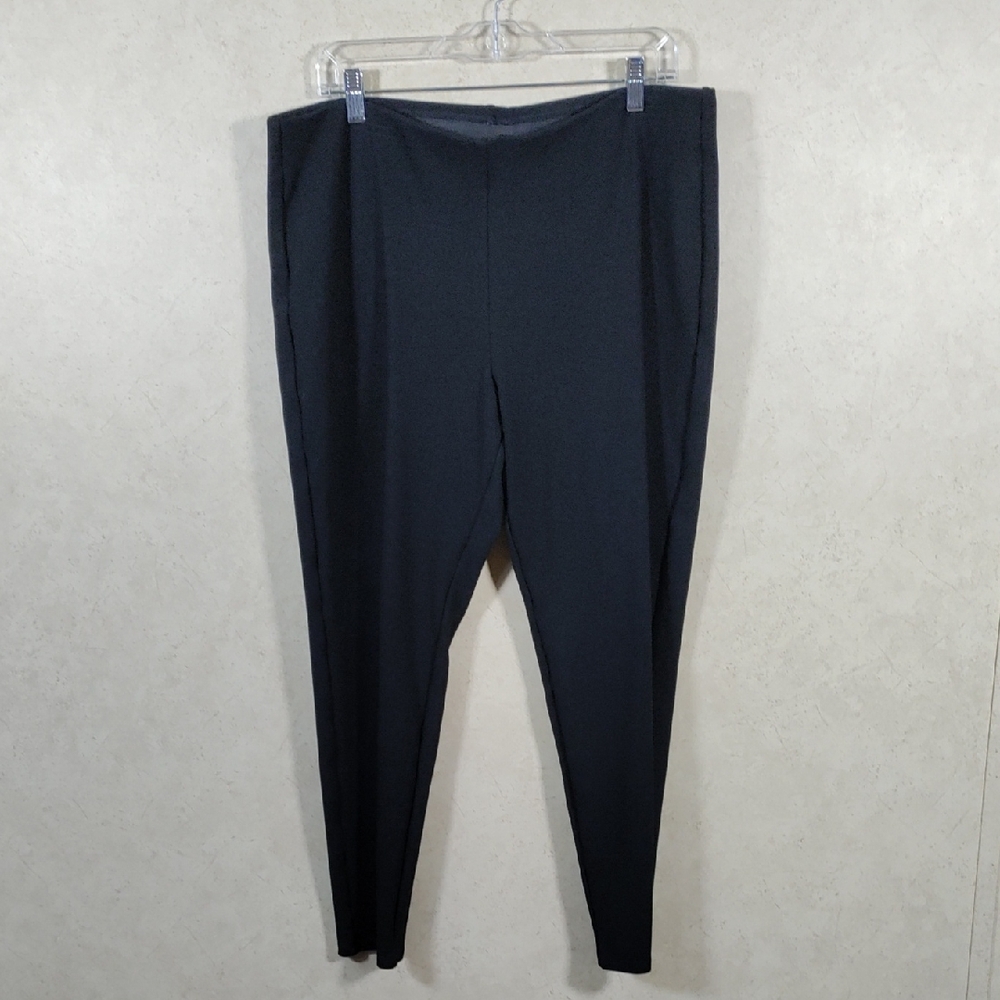 6194 Chico's So Slimming black knit tummy control pants 3 16